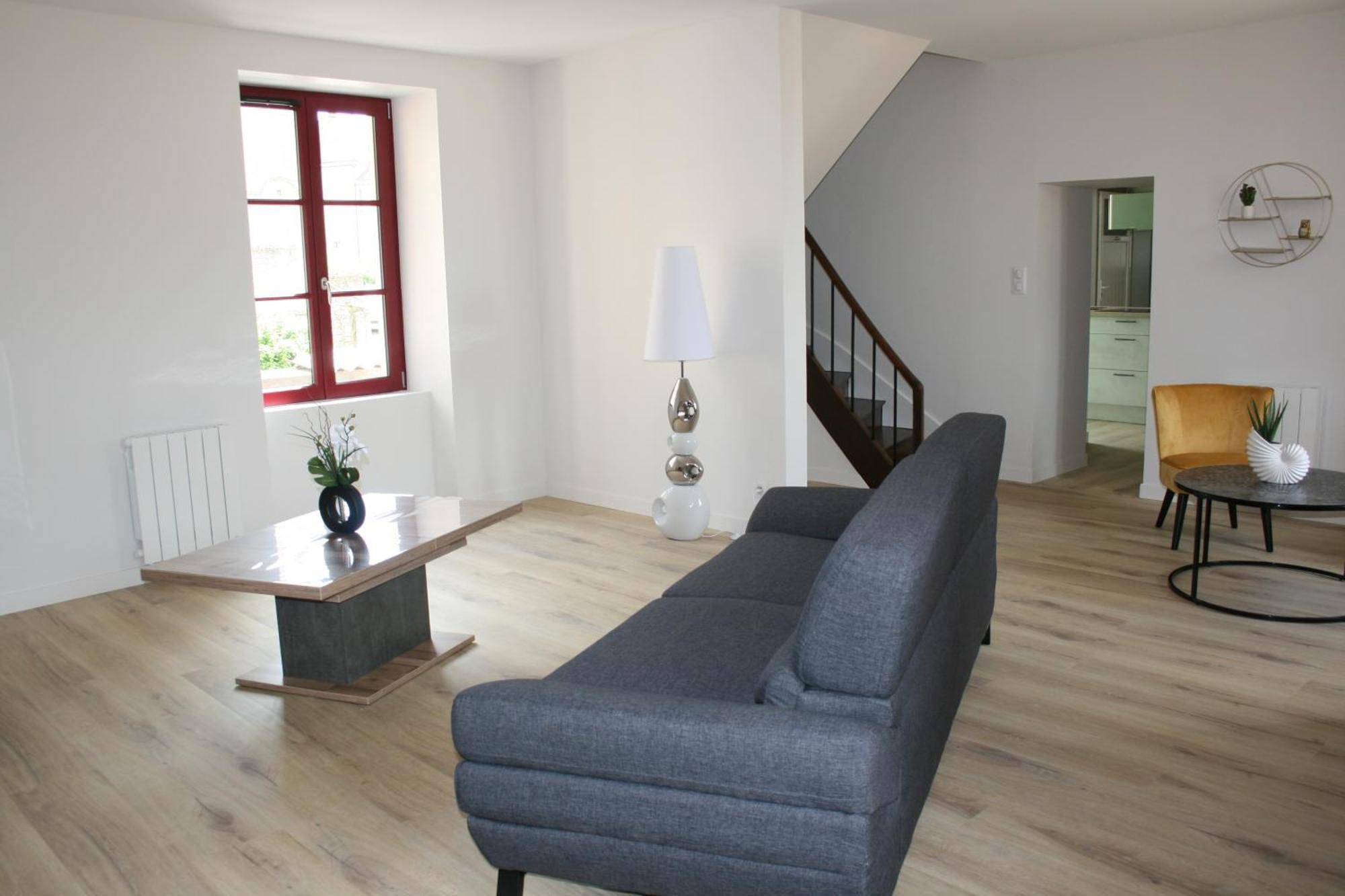 Les Nuits D'Aldearde Apartment Airvault Bagian luar foto